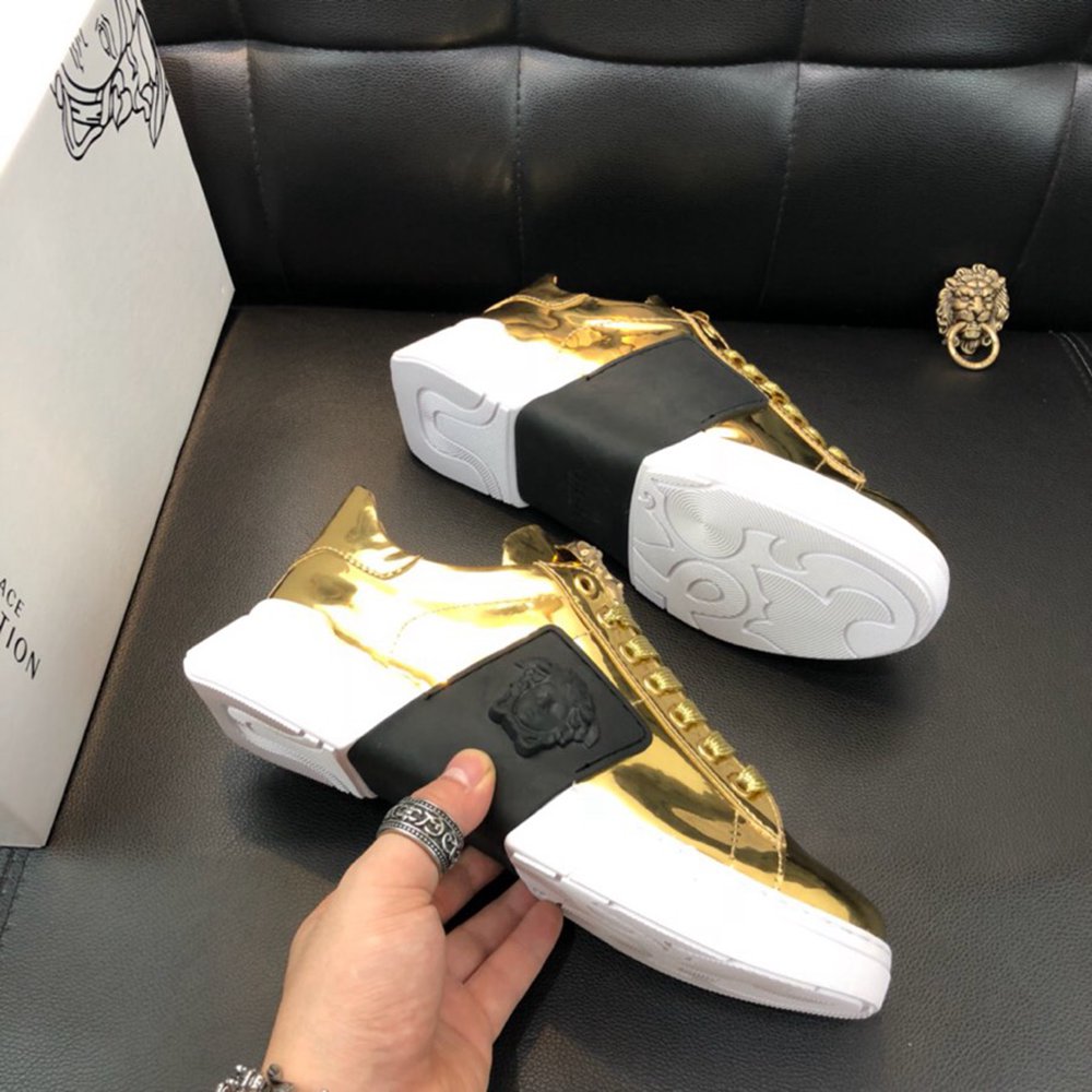 V*ERSACE SNEAKERS